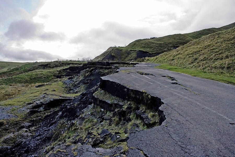 Adventure Along The Abandoned Old Mam Tor Road